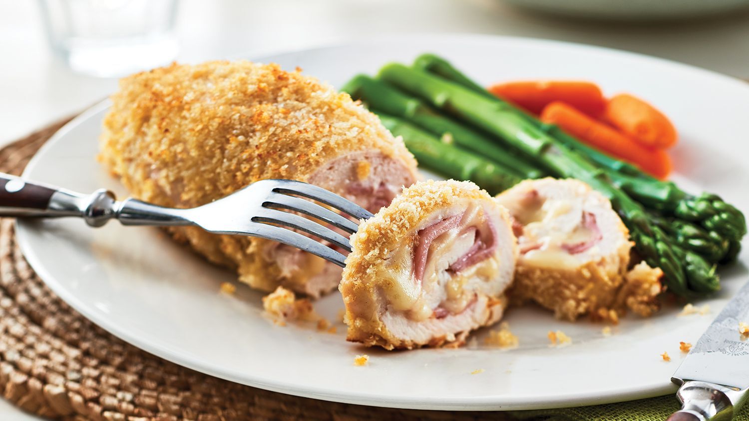 Easy Chicken Cordon Bleu with Asparagus & Carrots