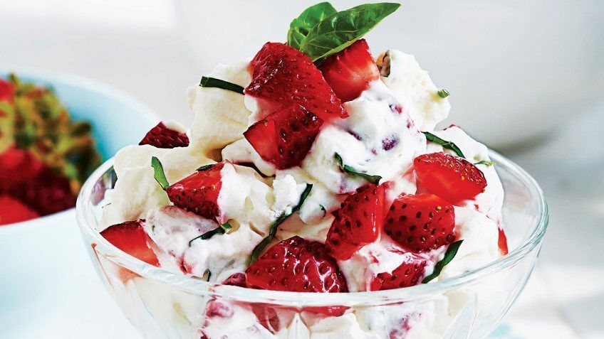 Strawberry_Basil_Eton_Mess_BFFA-848x477